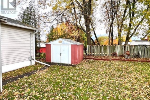 3 - 1871 Oxford Avenue, Elizabethtown Kitley, ON, photo 3