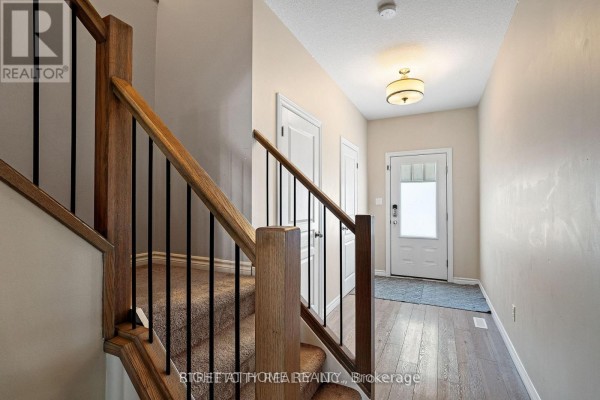 Primary Bedroom - 3 - 1924 Cedarhollow Boulevard, London North, ON N5X0K3 Photo 5
