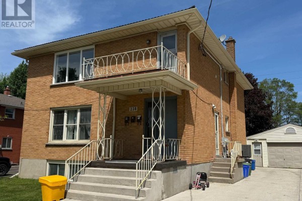 3 - 228 Burnside Drive, London East, ON, photo 3