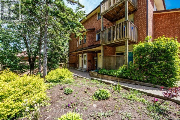3 - 23 Meadow Lane, Barrie, ON, photo 3