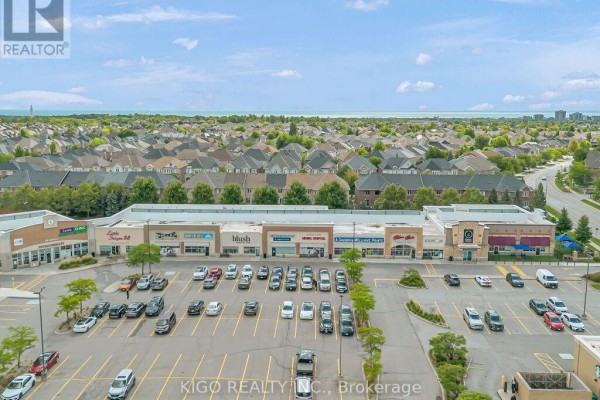 3 - 2501 Prince Michael Drive, Oakville, ON L6H0E9 Photo 4