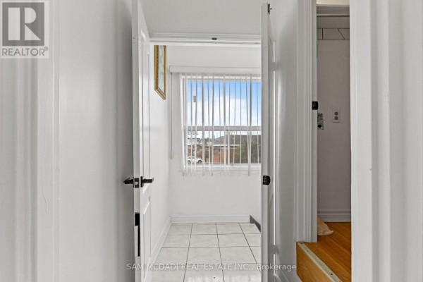 3 - 2922 Islington Avenue, Toronto, ON, photo 2