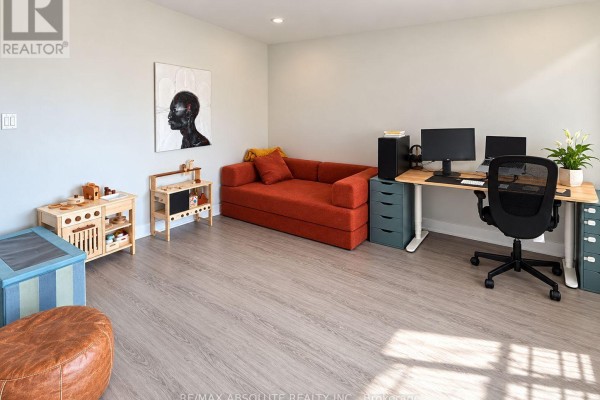 3 - 300 Elmgrove Avenue, Ottawa, ON K1Z6V1 Photo 4