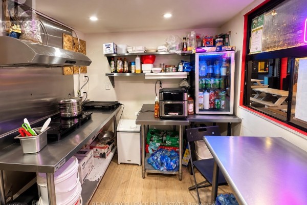 3 - 335 Yonge Street, Toronto, ON, photo 2