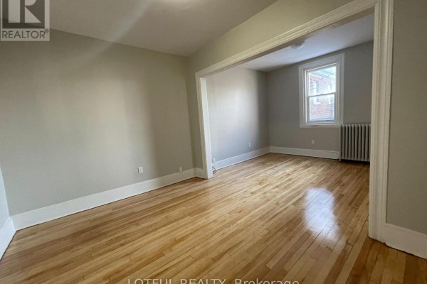 3 - 4-1/2 Russell Street E, Smiths Falls, ON, photo 3