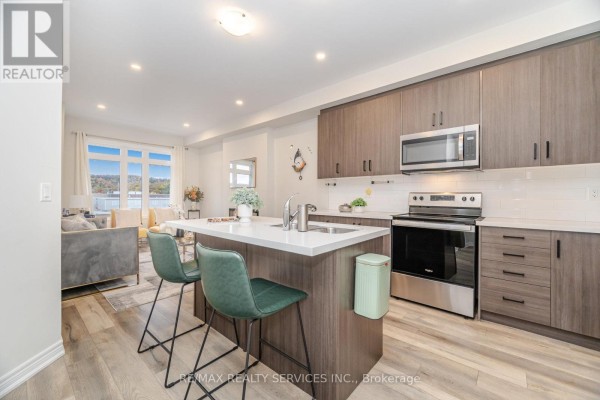 3 - 40 Zinfandel Drive, Hamilton, ON, photo 3