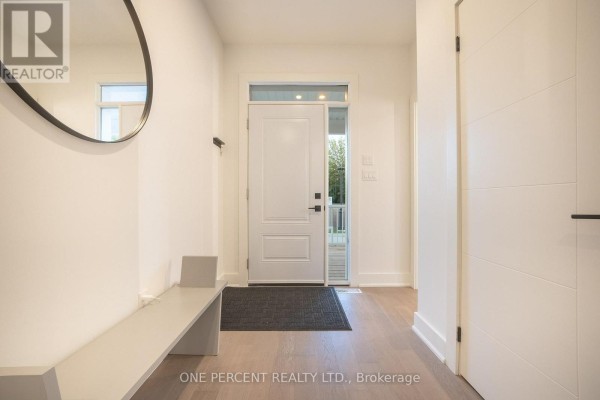 Den - 9 - 9 Princeton Common, St  Catharines, ON L2N0B7 Photo 5