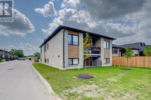 3 - 440 Wellington Street E, Wellington North, ON, photo 3