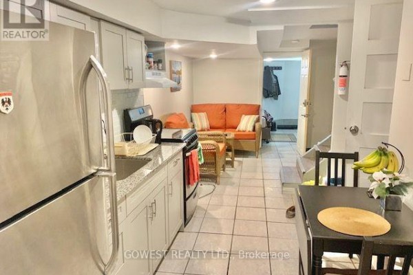 Bedroom - # 3 - 487 Indian Grove, Toronto, ON M6P2J1 Photo 3