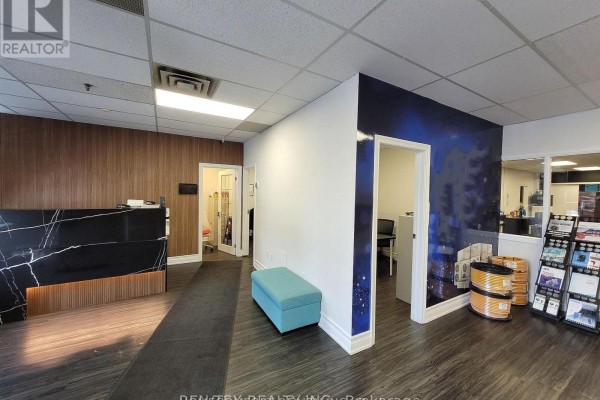 3 - 50 West Wilmot Street, Richmond Hill, ON L4B1M5 Photo 4