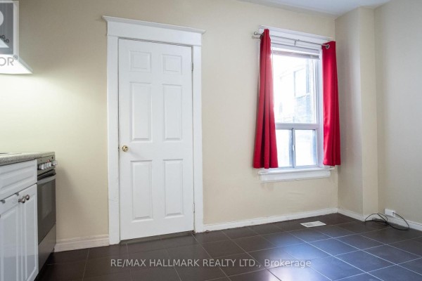 3 - 560 Jones Avenue, Toronto, ON, photo 3