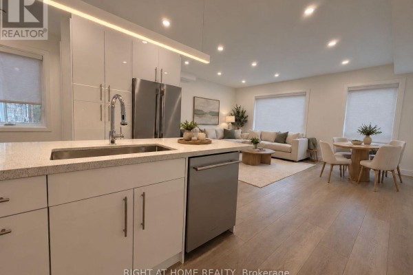 Partial bathroom - 3 - 57 Hepbourne Street, Toronto, ON M6H1K4 Photo 3