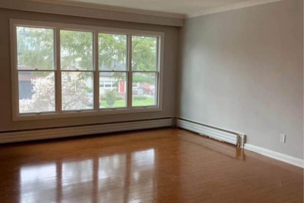 3 - 60 Maple Avenue S, Mississauga, ON, photo 2