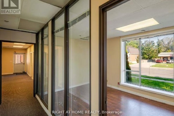 3 - 649 Ontario Street, Stratford, ON N5A3J6 Photo 4