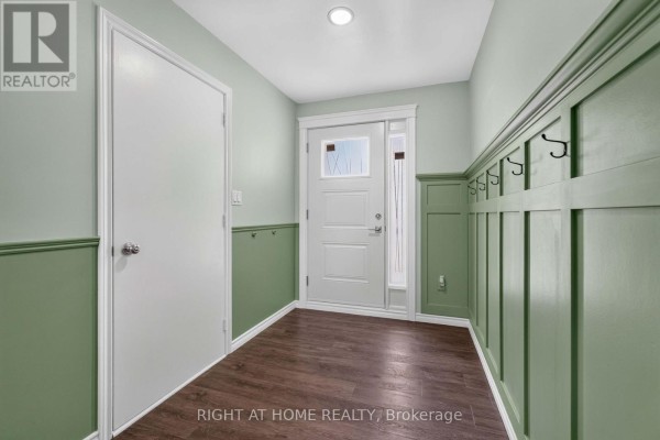 3 - 66 Summercrest Drive, Hamilton, ON, photo 2