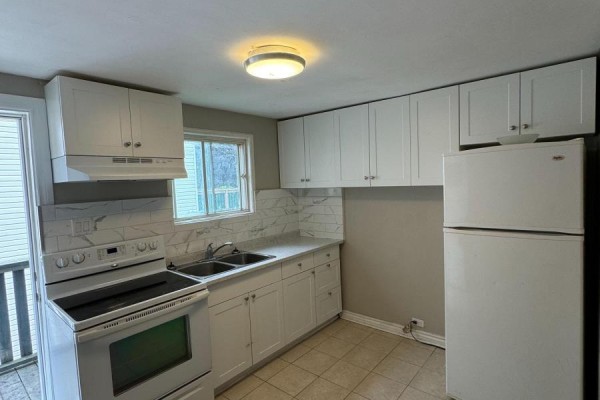 3 - 72 Barrette Street, Ottawa, ON K1L8A3 Photo 2