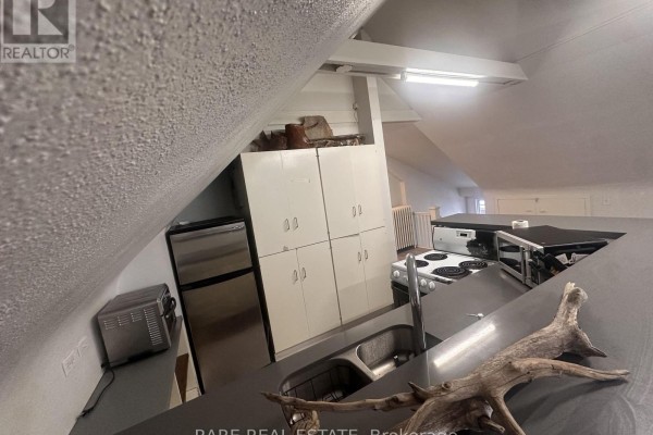 3 - 737 Avenue Road, Toronto, ON M5P2J9 Photo 5