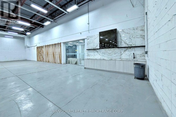 3 - 7941 Jane Street, Vaughan, ON L4K4L6 Photo 2