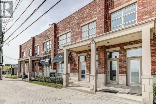 3 - 885 Lakeshore Road E, Mississauga, ON L5E1E2 Photo 2