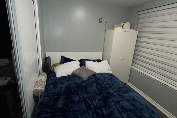 203 - 9235 Jane Street, Vaughan, ON L6A0J8 Photo 3