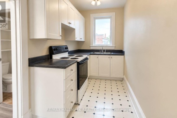 3 - 94 Fairmont Avenue, Ottawa, ON K1Y1X5 Photo 5