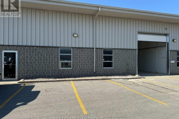 3 & 4 - 249 Saunders Road, Barrie, ON, photo 3