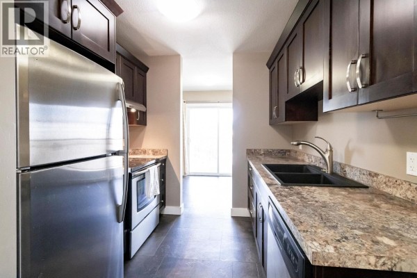 3 10223 98 Avenue, Fort St  John, BC, photo 2