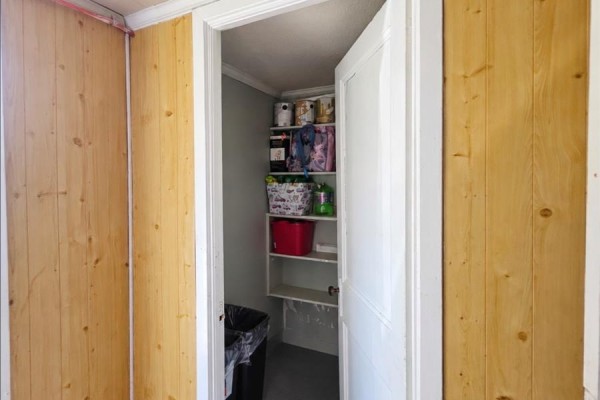 Bath (# pieces 1-6) - 3-11 Marsh Road, Victoria, NL A0A4G0 Photo 5