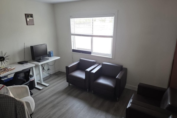3 13426 72 Avenue, Surrey, BC, photo 3