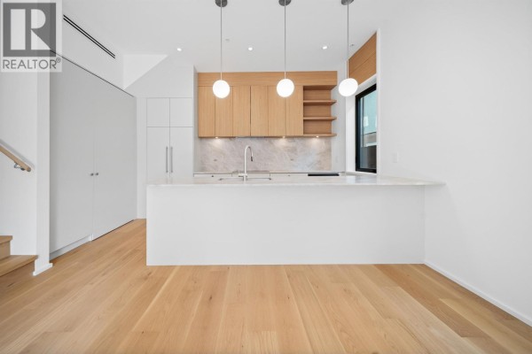 3 164 E 38th Avenue, Vancouver, BC V5W1H1 Photo 4