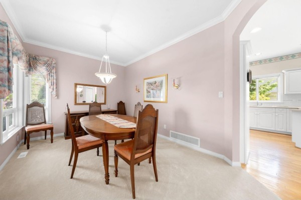 3 1881 144 Street, Surrey, BC, photo 3