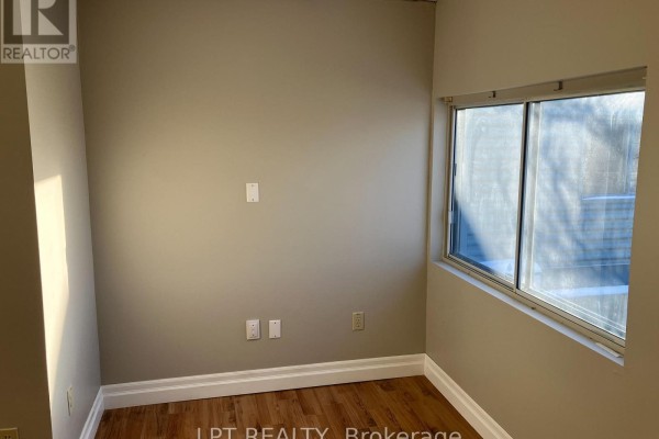 3-3 - 1010 Polytek Street, Ottawa, ON K1J9H8 Photo 5