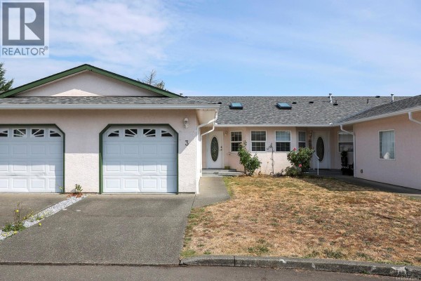 3 3355 First St, Cumberland, BC, photo 2