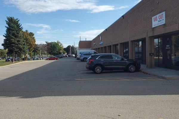 3 4 1300 Alness Street, Vaughan, ON L4K2W6 Photo 2