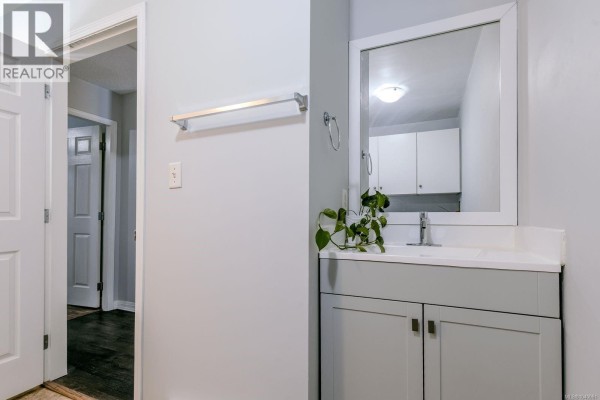 3 450 Gail Pl, Nanaimo, BC, photo 2