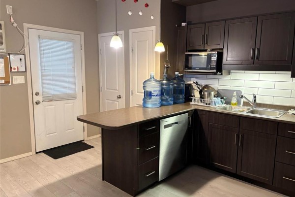 Bedroom - 3 500 Reimer Avenue, Steinbach, MB R5G0G8 Photo 3