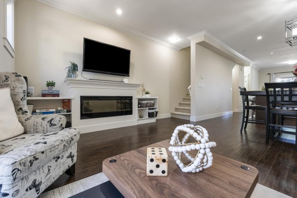 3 5957 152 Street, Surrey, BC V3S3K4 Photo 4