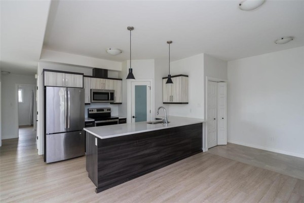 3pc Ensuite bath - 3 620 St Mary's Road, Winnipeg, MB R2M3L9 Photo 5