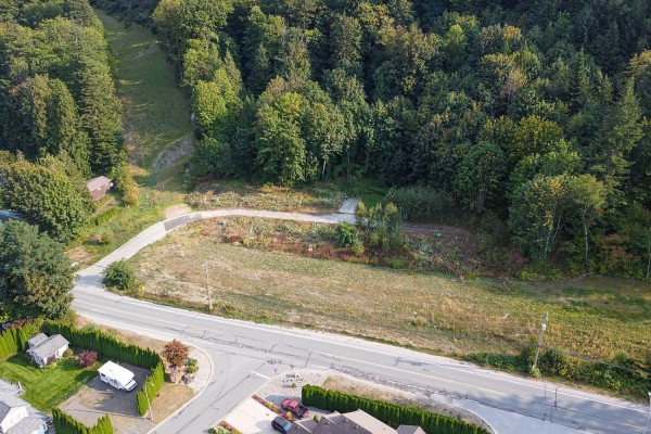 3 66026 Kawkawa Lake Road, Hope, Hope, BC V0X1L1 Photo 4