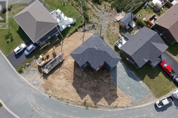 Ensuite - 3-7 Heidi Crescent, Conception Bay South, NL A1X0H6 Photo 4