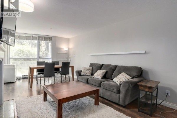 3 8420 Jellicoe Street, Vancouver, BC V5S4T1 Photo 3
