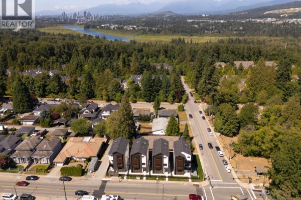 3 8483 16th Avenue, Burnaby
