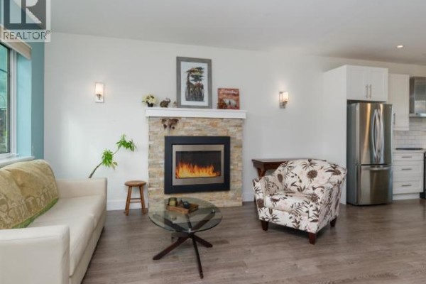Dining room - 3-85 Aksala Drive, Whitehorse, YT Y1A0M5 Photo 5