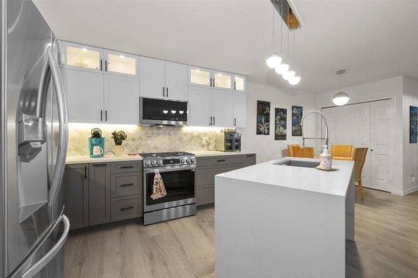 Kitchen - 3 9515 Woodbine Street, Chilliwack Proper East, Chilliwack, BC V2P7T1 Photo 4
