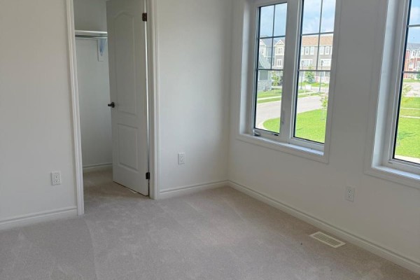 Living room - 3 Abby Drive, Wasaga Beach, ON L9Z0K1 Photo 3