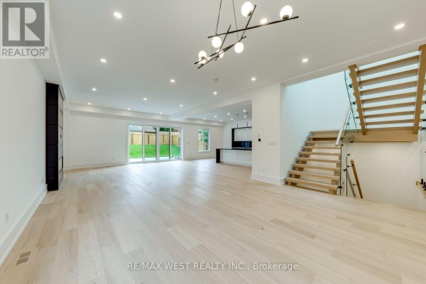 Other - 3 Amber Crescent, Toronto, ON M6L2R5 Photo 3