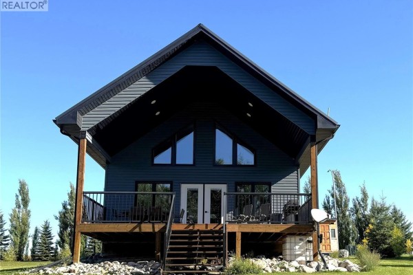 Living room - 3 Anderson Drive, Sturgeon Lake, SK S0J2E1 Photo 2