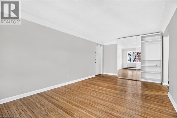 Dining room - 3 Applewood Avenue Unit# 3, Stoney Creek, ON L8G3S4 Photo 4