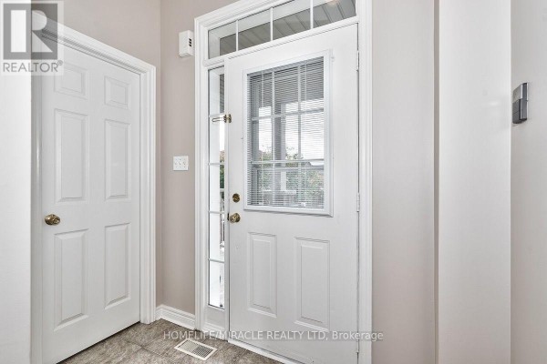 3 Ashdale Road, Brampton, ON L6Y5M7 Photo 3