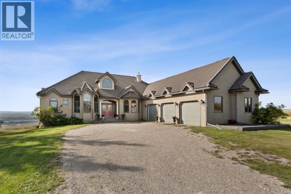 3 Blackwell Bay, Rural Rocky View County